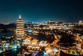 铜官窑国风乐园一日游【经典古镇铜官窑 探奇妙古镇赏梦幻夜景】【晚出发 慢旅行-N+演艺新玩法拿捏你的假期】