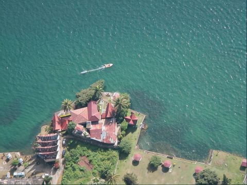 罗姆兰旅馆-官方