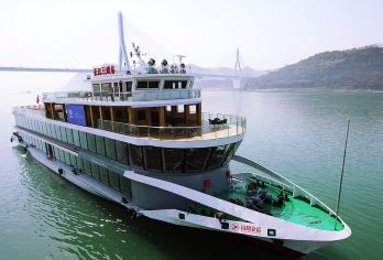 过葛洲坝船闸+西陵峡半日游【亲子游打卡，带孩子一起看国之重器，乘游船，过船闸体验水涨船高！】