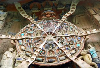 重庆大足石刻一日游【宝顶山+北山+博物馆  世界文化遗产 】【大足石刻是世界文化遗产，行程包含：宝顶山+北山石刻+大足博物馆】