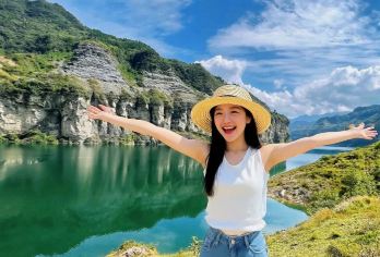 中国重庆南川&天星小镇&金山湖【专车接送/避暑露营】【金山湖：有着重庆莫奈之湖的美称，琉璃湖面，如同油画般的风景】