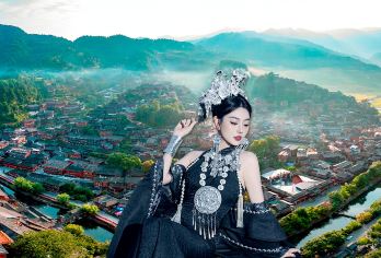 贵州西江千户苗寨+观景台一日游【旅游车直达景区/免票专享】【观看满山坡层层叠叠木质吊脚楼,欣赏苗族歌舞表演,体验苗族风情！】