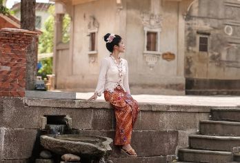 厦门出发泉州洛伽寺私家团•上门接送梧林永宁+黄金海岸+蟳埔村【[精致小团·文化漫游]厦门出发独团包车，串联闽南人文六景，沉浸式探访侨乡古建与海洋信仰，全程随停随拍】