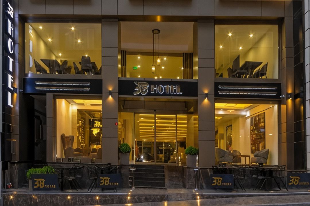 38 Hotel