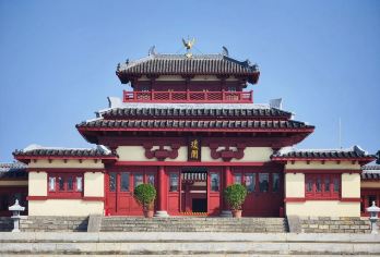 洛阳古墓博物馆 橄榄游●2H趣味专业讲解 20人内小团【[橄榄游讲师团]他们博古通今，幽默睿智，善于挖掘文物背后的故事，用有趣的方式还原历史真相！】