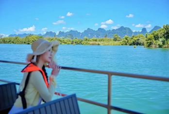 峒那屿湾纯玩1日游+含船游+门票+喀斯特山水风光【丰富多彩的土司、边关、壮乡文化汇集于此】