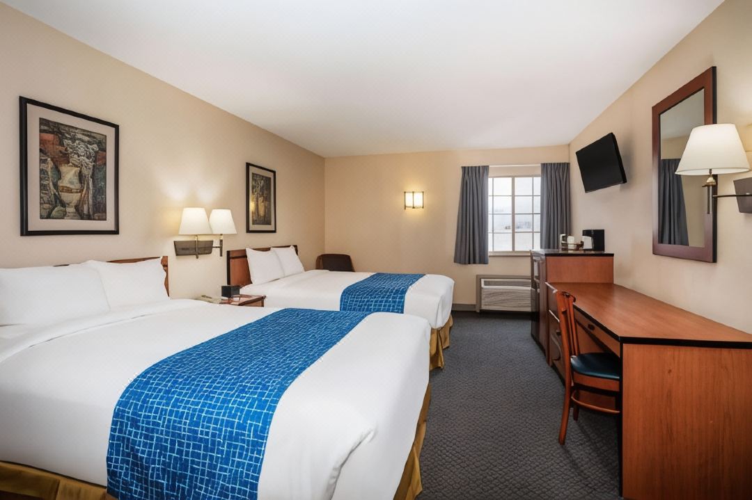 Travelodge by Wyndham Colorado Springs Airport/Peterson AFB