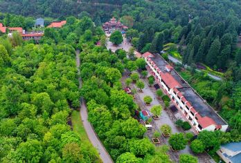 中国昆明+石林风景区+九乡一日游【专车服务+行程可调+酒店接送】