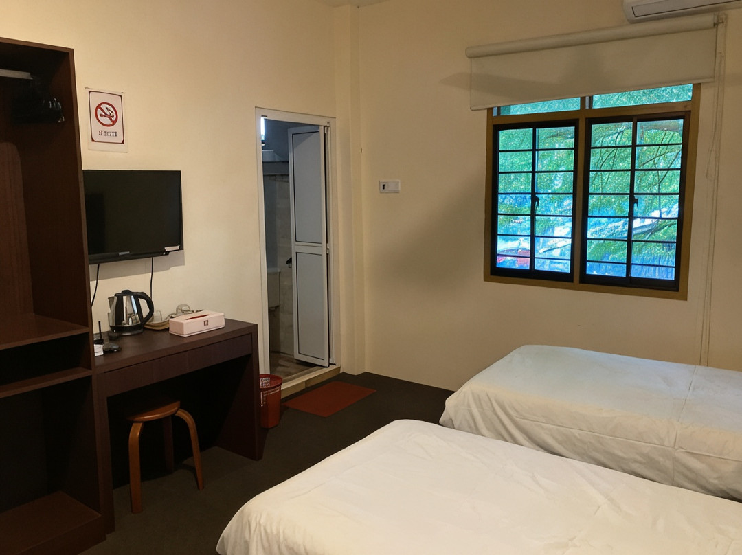 De Village Lodge