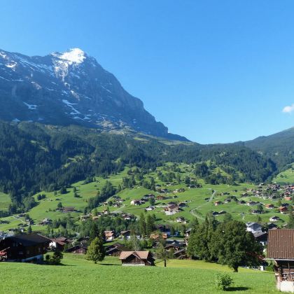 瑞士少女峰卢塞恩艾格尔山滑翔伞体验包车一日游雪山之旅 