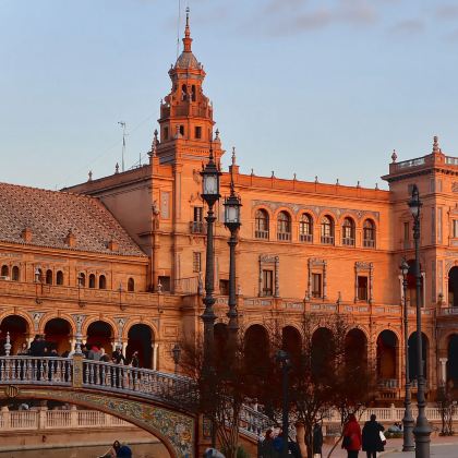 西班牙塞维利亚大教堂+塞维利亚王宫【中文司机/可订多日】