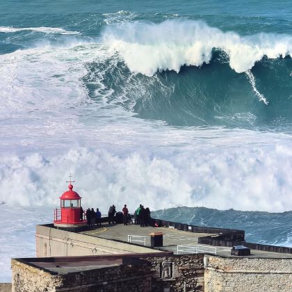 葡萄牙经典一日线｜从千年修道院到悬崖灯塔，邂逅童话古堡村
