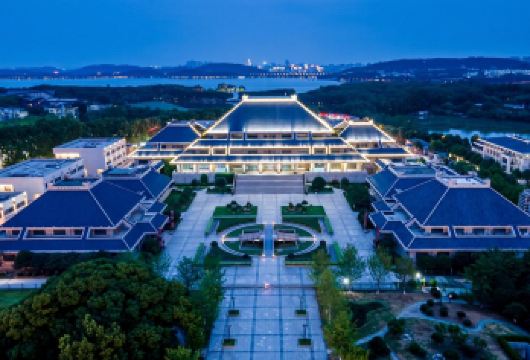 湖北省博物馆半日游【代约门票|2H精讲|甄选文物|防蹭耳麦】【[大咖讲解]解读荆楚文化，省博的历史娓娓道来，拒绝走马观花~】