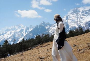 丽江玉龙雪山【牦牛坪+印象丽江+蓝月谷】一日游+6-8人小团【[精选路线]6-8人精品小团、车型舒适温馨、让您的行程无憾，行程轻松愉快】