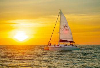 【下午团】珊瑚岛+神仙半岛帆船出海半日游|浮潜|赏日落【老牌船务公司Nikorn Marine提供服务，品质有保障，42尺大帆船】