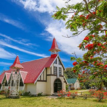 毛里求斯-蔻丹-炮台山-红顶教堂-大湾包车8小时一日游