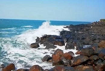 硇洲岛一日游（往返船票+岛上观光车）商务小团，市区上门接送】【硇洲岛360°全景欣赏硇洲美景，深度解锁硇洲之美，打卡网红景点】