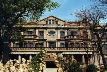 【金牌说】张氏帅府讲解 2小时 大咖领讲 精品小团 可含门票【金牌导游2小时精讲大帅府尘封的历史】