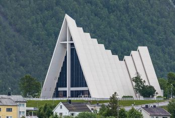 挪威特罗姆瑟-塞尼亚岛-北极教堂可定制【中文专车-悦享旅程】【中文专车出行，景点灵活调整，打卡经典，游玩自己定义，无需等待，专属贴心服务，尽享惬意旅程】