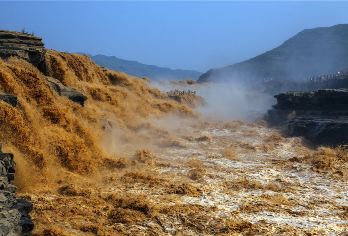 陕西黄河壶口瀑布一日游【可选2+1头等舱丨三环内接早】【[贴心服务]三环内酒店上门接早，舒适大巴，让您体验贴心般的照顾！】