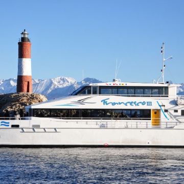 阿根廷乌斯怀亚 比格尔海峡双体船巡游 海狮岛+世界尽头灯塔