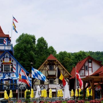 美国亚特兰大-海伦-德国风情小镇 【中文包车自由行】