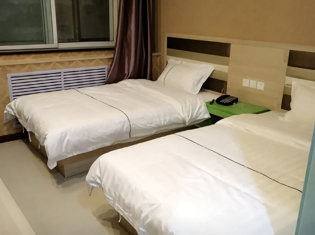 长子向阳酒店