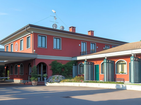 Cusago酒店住宿-银色酒店