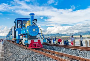 茶卡盐湖+青海湖二郎剑+日月山一日游【上门接送/途径倒淌河】【全程车览景观： 湟源峡谷 橡皮山 黑马河 倒淌河 一路走一路看】