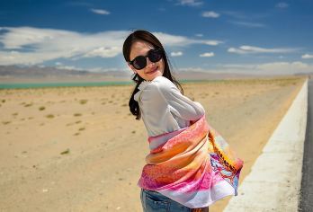 张掖马蹄寺+七彩丹霞景区一日游【张掖包车/上门接送私密自由】【[私密自由]网罗张掖主要景区，多种组合套餐，包车玩家优选+私密自由度假体验+地道美食推荐】