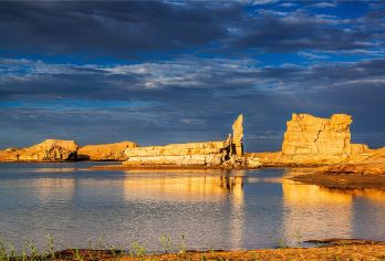 赠旅意险格尔木+察尔汗盐湖+水上雅丹一日游【纯玩无购物，包车游玩更自由】