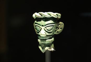 三星堆博物馆一日游【纯包车游/一单一团一车/独立出行/】【[严选司机]10-30多年驾龄，老司机为您保驾护航，安全出游是我们看重的点。】