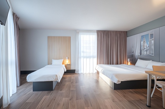 B&B HOTEL Lille Tourcoing Centre-官方