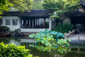 苏州留园半日游【猩咖说|含门票|小包团|大咖2H深度精讲】【[独立成团]一单一团，享受私家小团，一对一服务听得清看得懂】