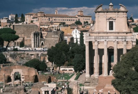 意大利罗马罗马斗兽场+万神殿【中文专车-舒适纯净】【中文专车出行，景点灵活调整，打卡经典，游玩自己定义，无需等待，专属贴心服务，尽享惬意旅程】