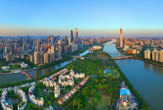广州陈家祠+白云山+二沙岛一日活动【一日活动特惠团 】【[全民皆宜]线路设计全面细腻，适合于世界各地不同文化和年龄人士参与】