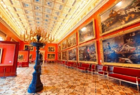 俄罗斯莫斯科河+红场+克里姆林宫一日游/行程可调-可定制【专属客服和本地中文司机，一家一团包车】