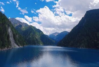 【黄九站-黄龙-九寨沟/九寨沟-黄龙-黄九站连程保姆大巴】【黄龙一日游】