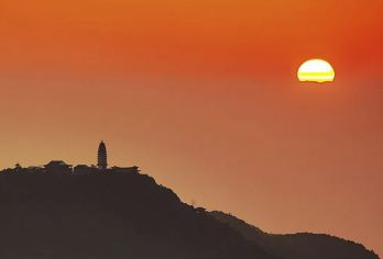 云南大理鸡足山一日游【含鸡足山门票+往返索道+景区电瓶车】【景区自由活动+本地老师傅+贴心服务，祈福之旅，一路轻松自在】