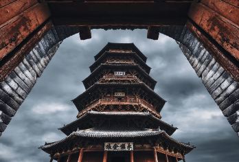 悬空寺+应县木塔一日游【含门票午餐导游悬空寺电瓶车可选登临】【[含登临套餐须知]1、不保证登临成功；2、如果当日登临不成功导游退费。3、60岁老人需自己预约登临票】