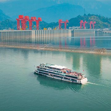 两坝一峡游船+葛洲坝船闸+三峡大坝【赠早餐/VIP尊享游】