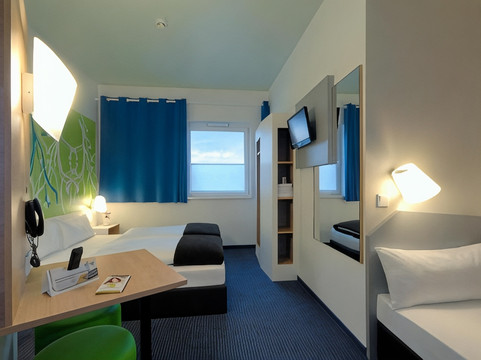 帕德博恩B&B酒店