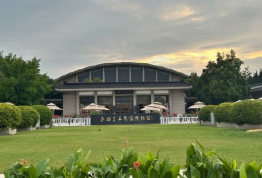 √兵马俑私家团√一家一车上门接√独立讲解√汉服妆造体验【专业靠谱旅行社，我们给您安排专业私家讲解，全程一对一讲解历史文化。】