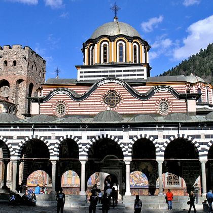 博雅纳大教堂+里拉修道院日游【一人可定+可加钱酒店或机场接】