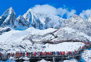 丽江玉龙雪山+蓝月谷一日游【含三宝+8人小团】【品质出游】