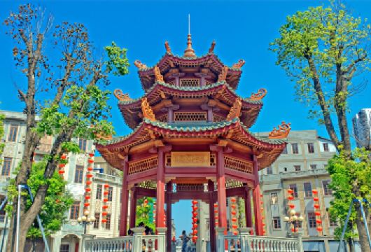 汕头老城+小公园+妈屿岛+ 西堤公园一日游【上门接送+帮拍照【[优质玩法]私家独立小团，不拼车不拼团，出发时间可提早可延后，行程景点可增加可减少】