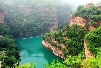 林州红旗渠一日活动【包车游】安阳市区上门接送，多车型，时间自由【参观人工天河、当代的万里长城、世界第八大奇迹”的红旗渠 ！】