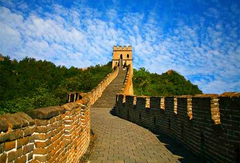 慕田峪长城+颐和园一日游【2-7人英文团独立导游上门接送】【慕田峪长城5A景区、皇家园林颐和园、专车服务，英文导游一对一服务！】