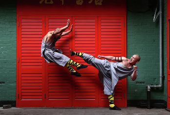 【少林寺】2-8人小团导游精讲◆赏武术表演市区接送【[精心安排]保证天天发团，洛阳市区酒店上门接送，一站式服务】