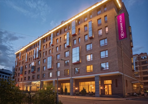 阿夸马里尼酒店-官方